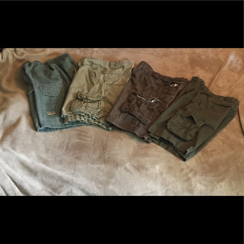 Lot of boys cargo shorts